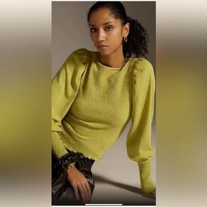 NWT Anthropologie Smocked Puff Sleeve Top NWT Sz M